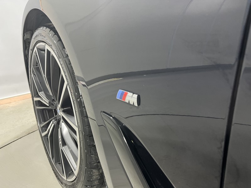 2021 (71) BMW 5 SERIES 530d xDrive MHT M Sport 4dr Auto 5884576