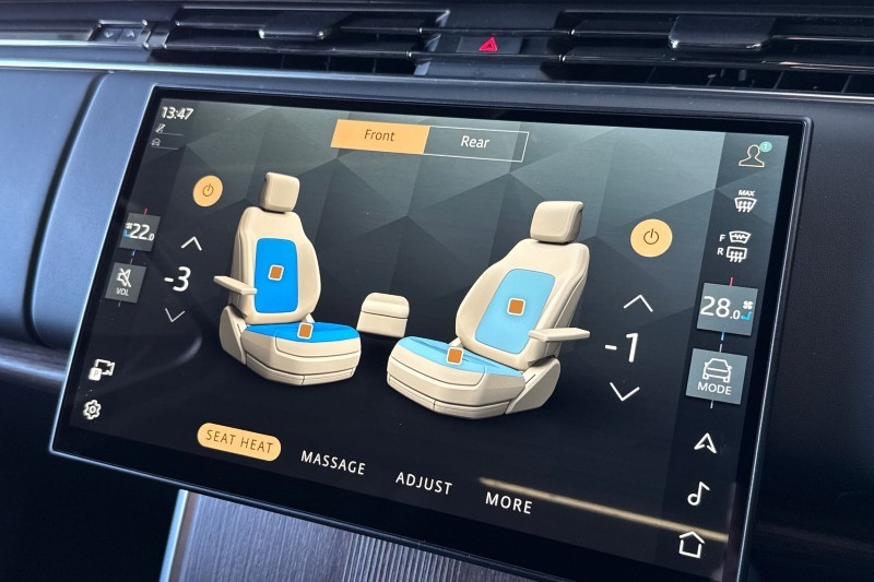  LAND ROVER RANGE ROVER 3.0 D350 Autobiography LWB 4dr Auto 4792591