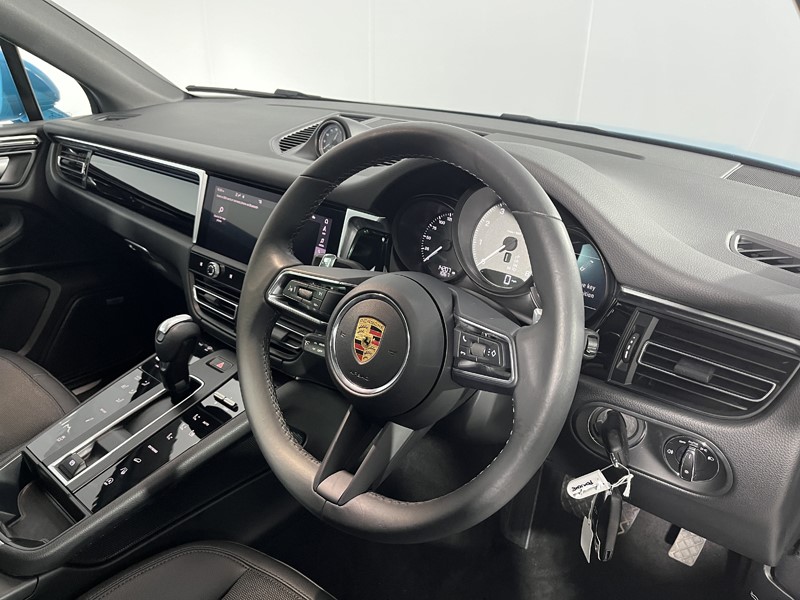 2021 (71) PORSCHE MACAN S 5dr PDK 5898521