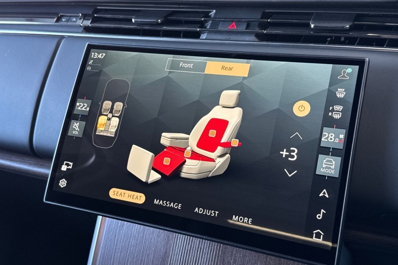  LAND ROVER RANGE ROVER 3.0 D350 Autobiography LWB 4dr Auto 4792592