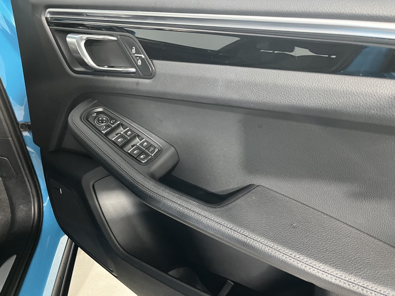 2021 (71) PORSCHE MACAN S 5dr PDK 5898536