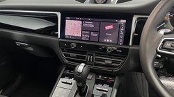 2021 (71) PORSCHE MACAN S 5dr PDK 5898523