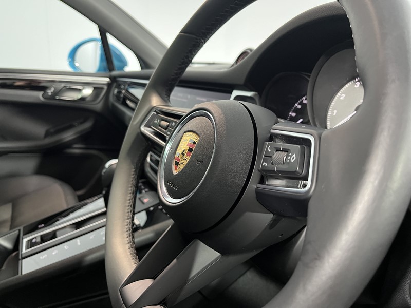2021 (71) PORSCHE MACAN S 5dr PDK 5898539