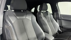 2021 (21) AUDI Q3 40 TDI 200 Quattro S Line 5dr S Tronic 5889070