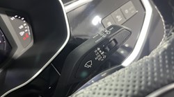2021 (21) AUDI Q3 40 TDI 200 Quattro S Line 5dr S Tronic 5889083