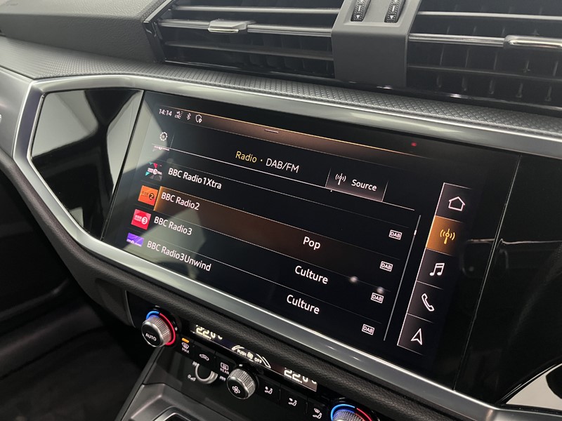 2021 (21) AUDI Q3 40 TDI 200 Quattro S Line 5dr S Tronic 5889084