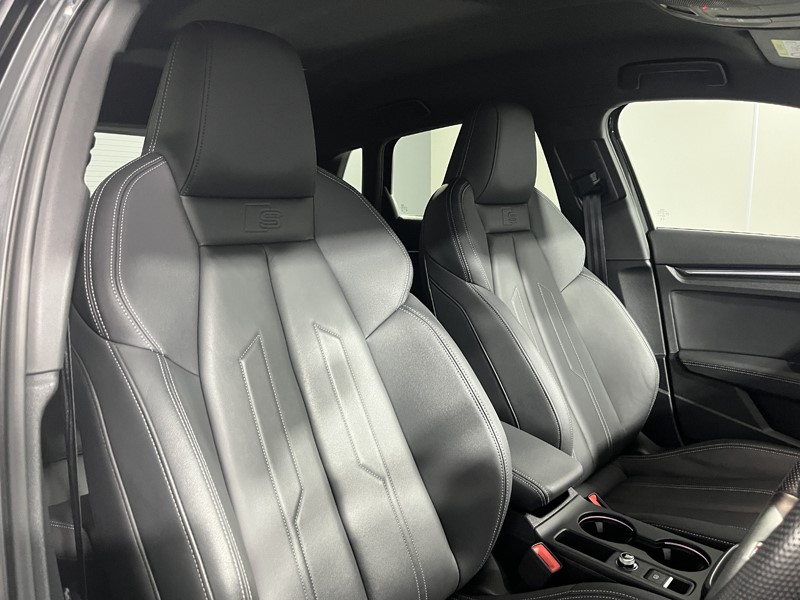 2024 (74) AUDI A3 35 TFSI Black Edition 5dr 5892525