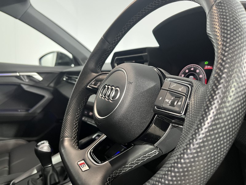 2024 (74) AUDI A3 35 TFSI Black Edition 5dr 5892538