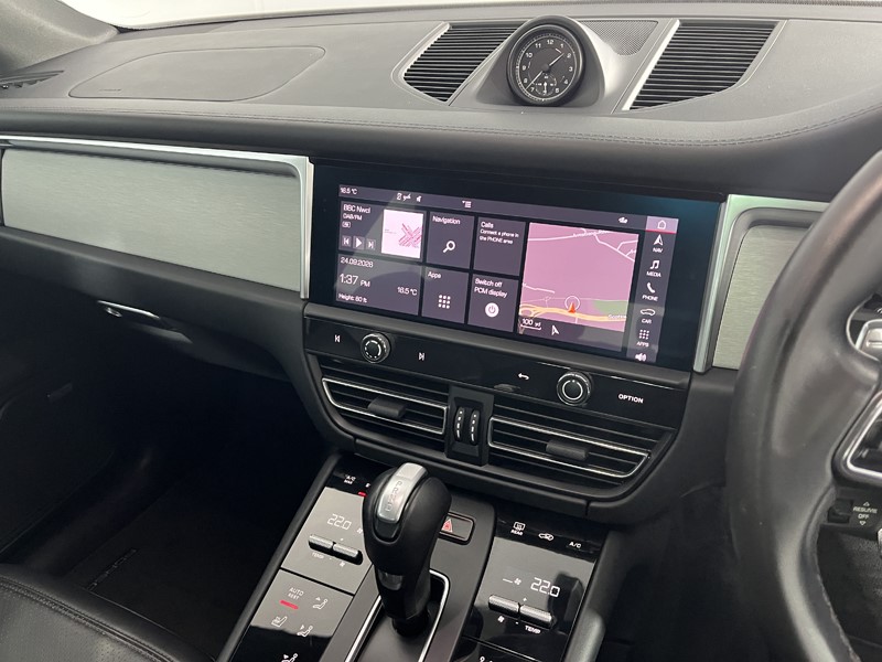 2021 (71) PORSCHE MACAN 5dr PDK 5891767