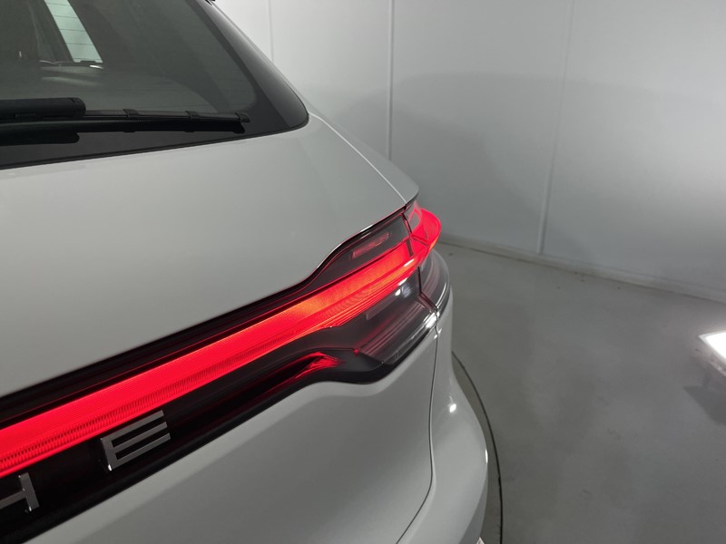 2021 (71) PORSCHE MACAN 5dr PDK 5891806