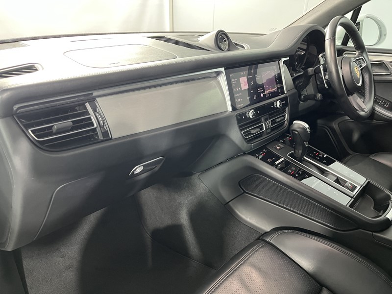 2021 (71) PORSCHE MACAN 5dr PDK 5891766