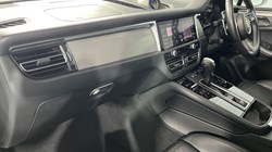 2021 (71) PORSCHE MACAN 5dr PDK 5891766