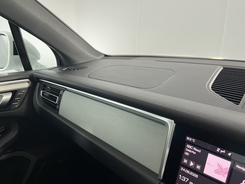 2021 (71) PORSCHE MACAN 5dr PDK 5891787