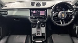 2021 (71) PORSCHE MACAN 5dr PDK 5891763