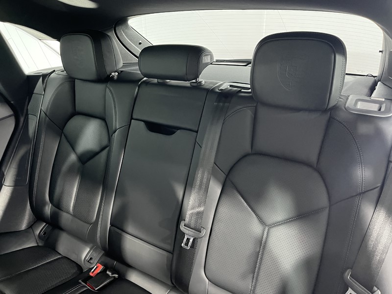 2021 (71) PORSCHE MACAN 5dr PDK 5891771