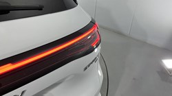 2026 (76) GEELY STARRAY 1.5 EM-i Max 5dr Auto 5917639