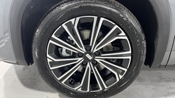 2026 (76) GEELY STARRAY 1.5 EM-i Max 5dr Auto 5894811