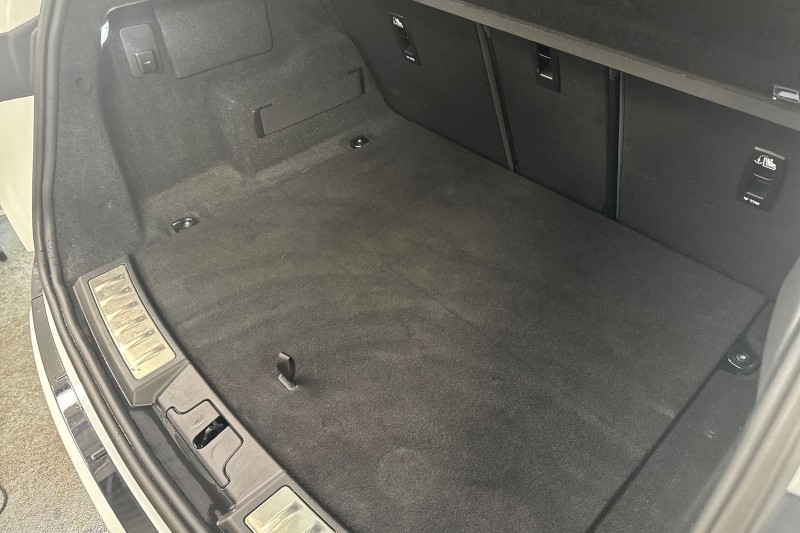 2025 (25) LAND ROVER RANGE ROVER EVOQUE 1.5 P270e Dynamic SE 5dr Auto 5044014