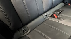 2025 (25) LAND ROVER RANGE ROVER EVOQUE 1.5 P270e Dynamic SE 5dr Auto 5044012