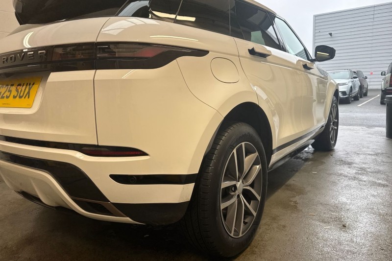 2025 (25) LAND ROVER RANGE ROVER EVOQUE 1.5 P270e Dynamic SE 5dr Auto 5044023