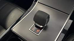 2025 (25) LAND ROVER RANGE ROVER EVOQUE 1.5 P270e Dynamic SE 5dr Auto 5043991