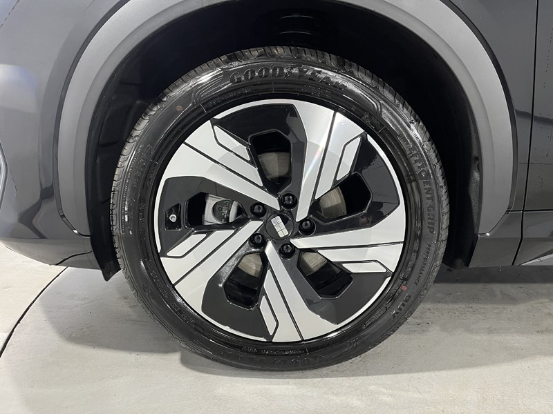 2026 (76) GEELY EX5 160kW Max 60kWh 5dr Auto 5942902