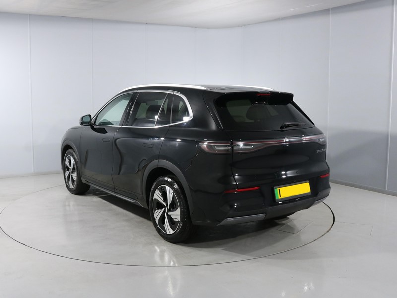 2026 (76) GEELY EX5 160kW Max 60kWh 5dr Auto 5942890