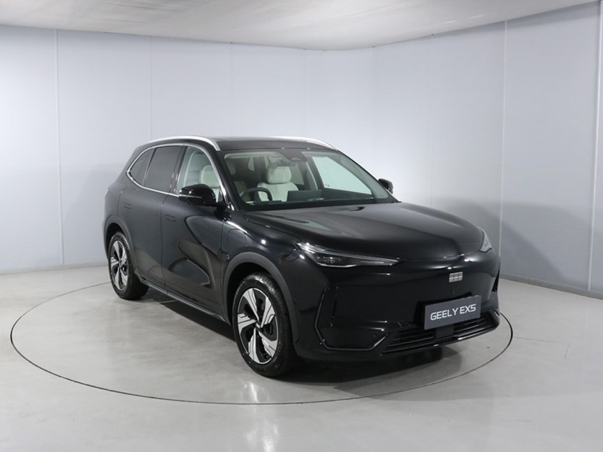 2026 (76) GEELY EX5 160kW Max 60kWh 5dr Auto