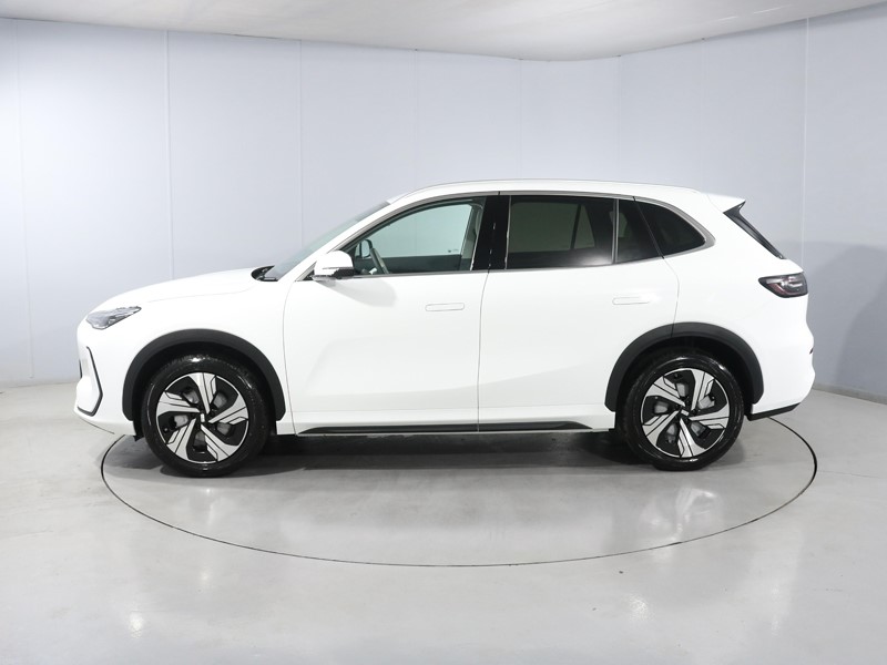 2026 (76) GEELY EX5 160kW Max 60kWh 5dr Auto 5944002