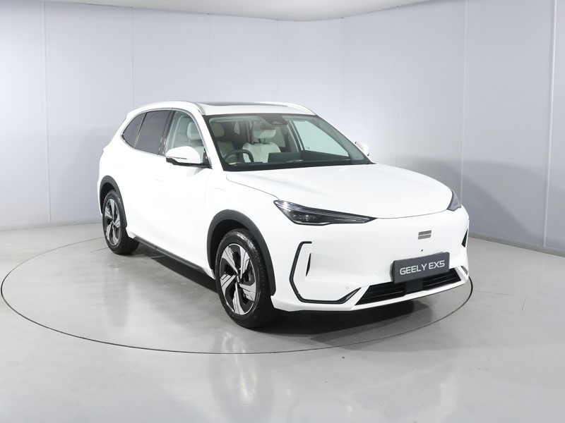 2026 (76) GEELY EX5 160kW Max 60kWh 5dr Auto