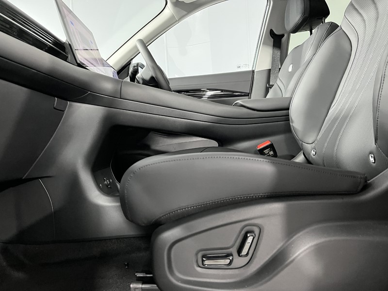 2026 (76) GEELY STARRAY 1.5 EM-i Max 5dr Auto 5927488