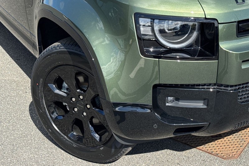  LAND ROVER DEFENDER 3.0 D250 X-Dynamic SE 110 5dr Auto 5311946