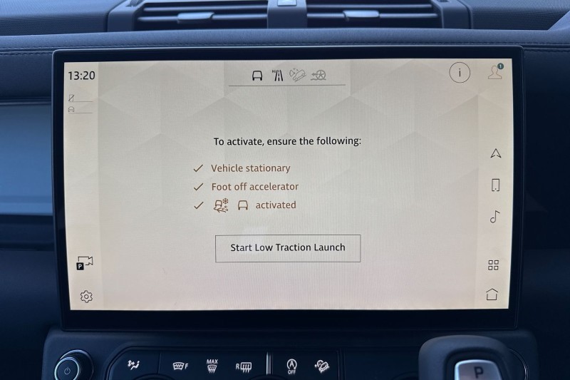  LAND ROVER DEFENDER 3.0 D250 X-Dynamic SE 110 5dr Auto 5311962