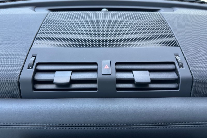  LAND ROVER DEFENDER 3.0 D250 X-Dynamic SE 110 5dr Auto 5311938