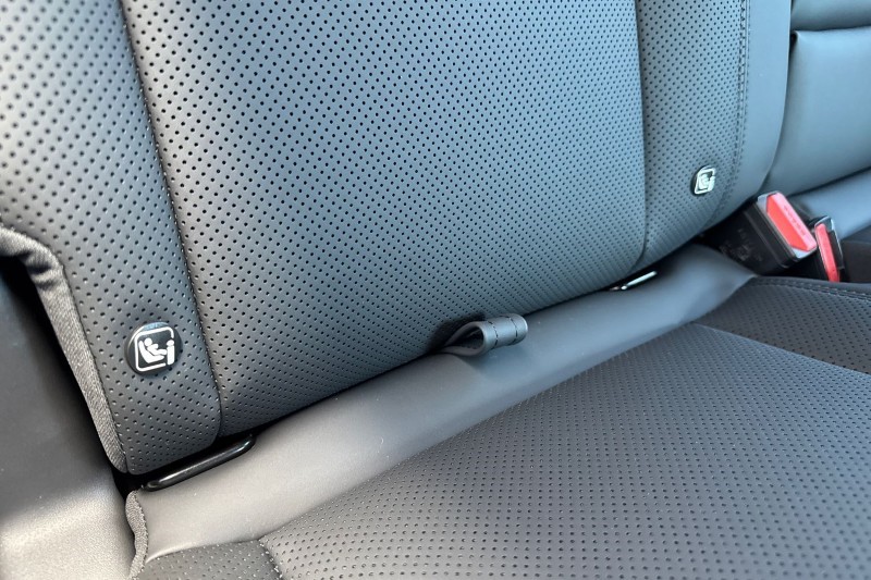  LAND ROVER DEFENDER 3.0 D250 X-Dynamic SE 110 5dr Auto 5311941