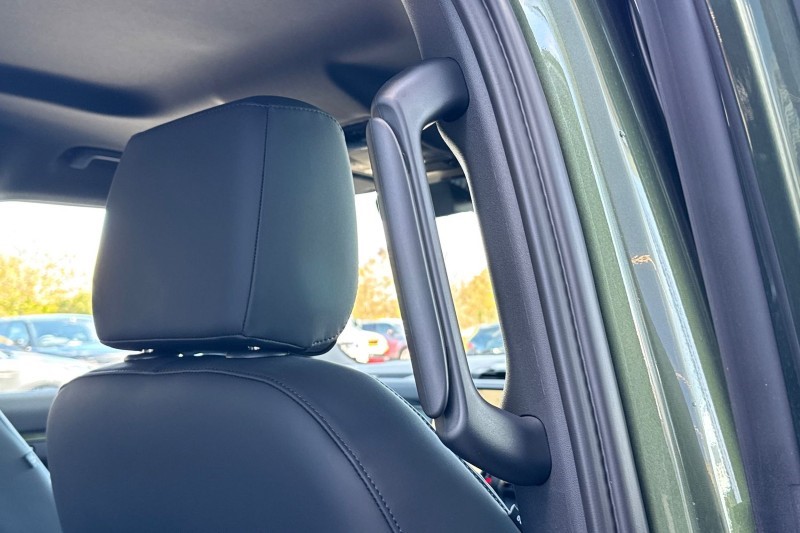  LAND ROVER DEFENDER 3.0 D250 X-Dynamic SE 110 5dr Auto 5311958