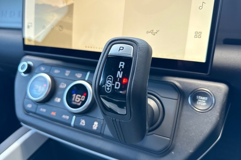  LAND ROVER DEFENDER 3.0 D250 X-Dynamic SE 110 5dr Auto 5311916