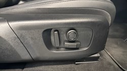 2025 (25) LAND ROVER RANGE ROVER EVOQUE 2.0 D165 S 5dr Auto 5048548