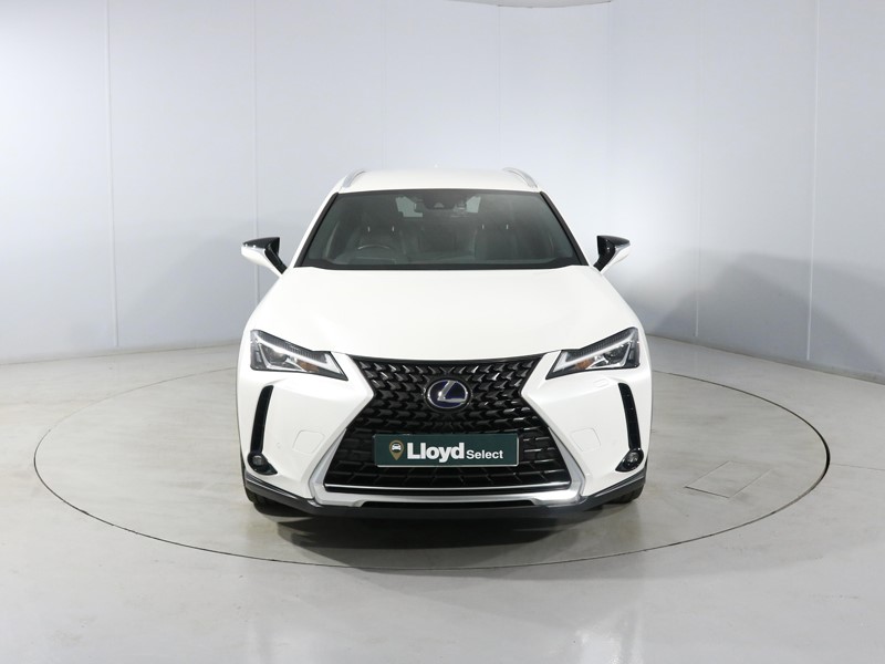 2022 (22) LEXUS UX 300e 150kW 54.3 kWh 5dr E-CVT 5910131