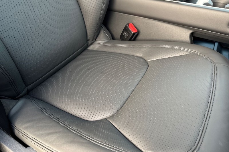  LAND ROVER DEFENDER 3.0 D250 X-Dynamic HSE 110 5dr Auto 4906380