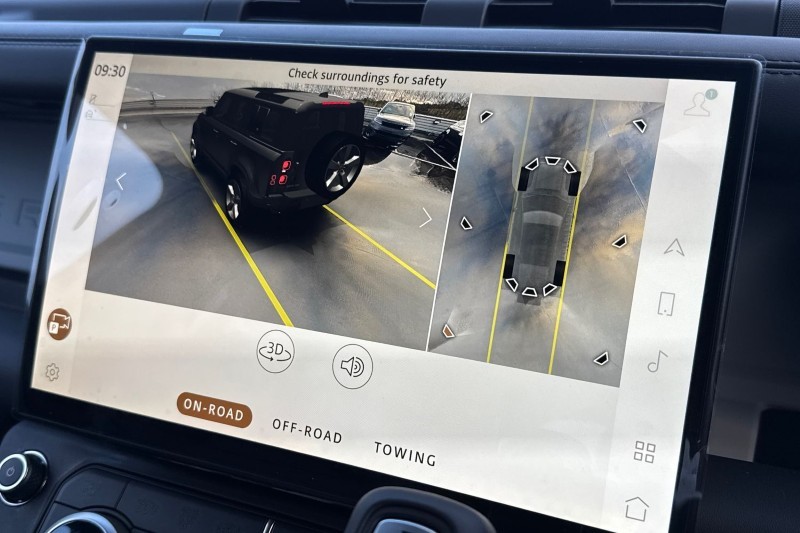  LAND ROVER DEFENDER 3.0 D250 X-Dynamic HSE 110 5dr Auto 4906366