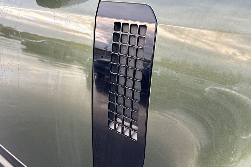  LAND ROVER DEFENDER 3.0 D250 X-Dynamic HSE 110 5dr Auto 4906374