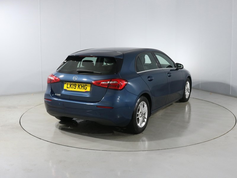 2019 (19) MERCEDES-BENZ A CLASS A180 SE Executive 5dr Auto 5929415