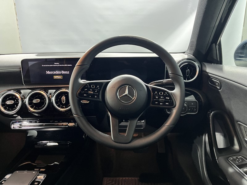 2019 (19) MERCEDES-BENZ A CLASS A180 SE Executive 5dr Auto 5929380