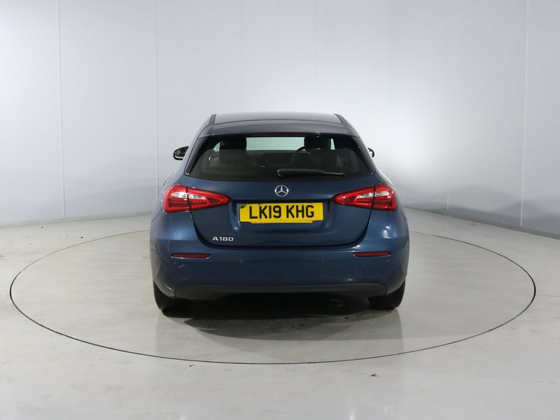 2019 (19) MERCEDES-BENZ A CLASS A180 SE Executive 5dr Auto 5929390