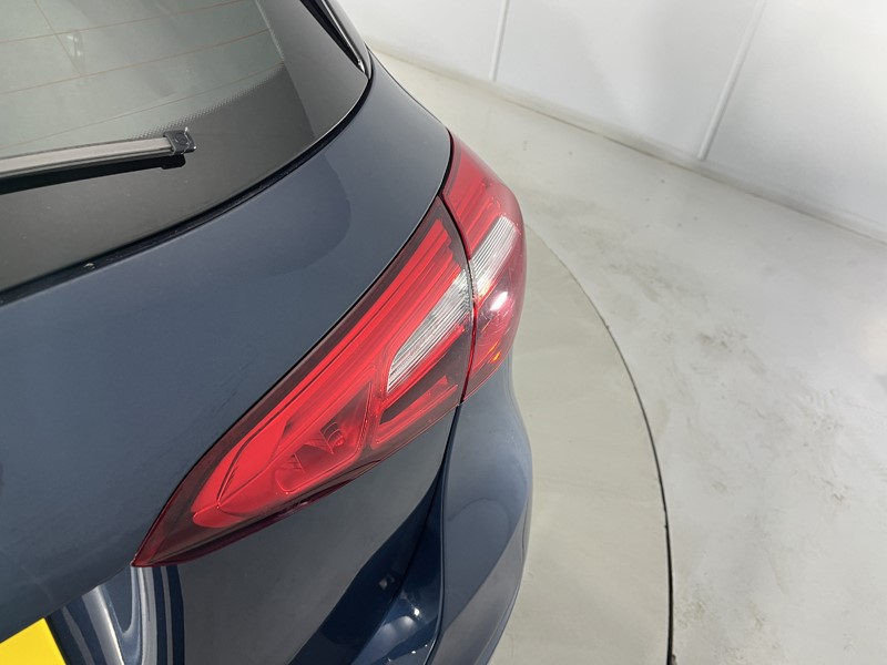 2019 (19) MERCEDES-BENZ A CLASS A180 SE Executive 5dr Auto 5929413