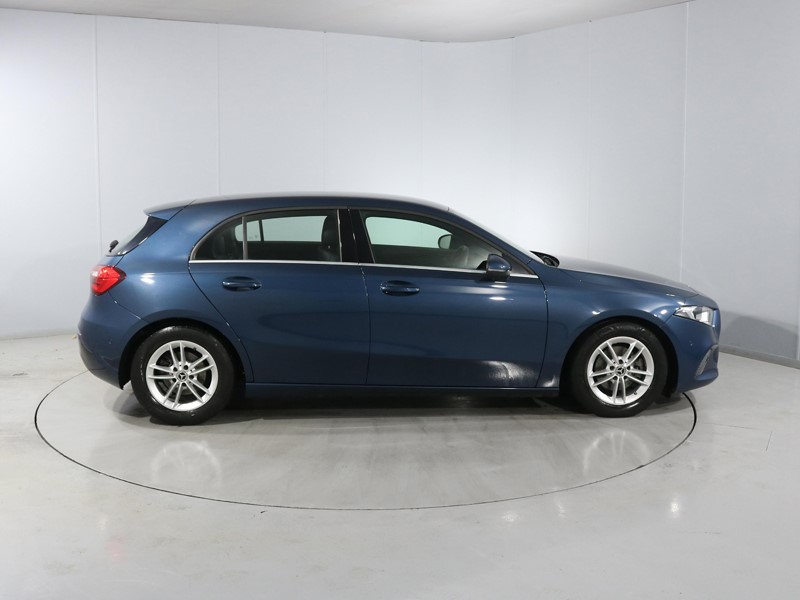 2019 (19) MERCEDES-BENZ A CLASS A180 SE Executive 5dr Auto 5929378