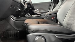 2019 (19) MERCEDES-BENZ A CLASS A180 SE Executive 5dr Auto 5929408