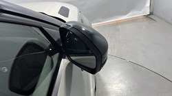 2020 (70) LAND ROVER RANGE ROVER EVOQUE 2.0 P250 R-Dynamic SE 5dr Auto 5935967