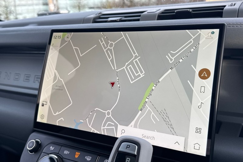  LAND ROVER DEFENDER 4.4 P635 Octa 110 5dr Auto 4945090